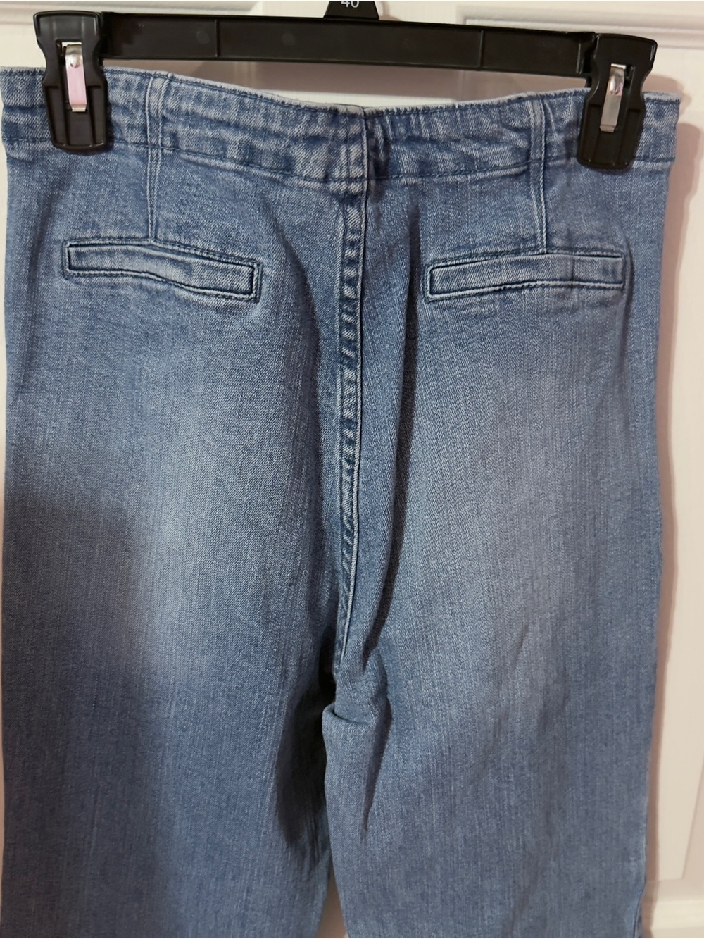 Forever 21 Light Wash High-Rise Flare Jeans with Button Detail - Picture 7 of 7
